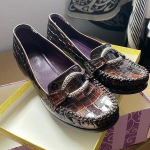 Size 8 Brighton loafers